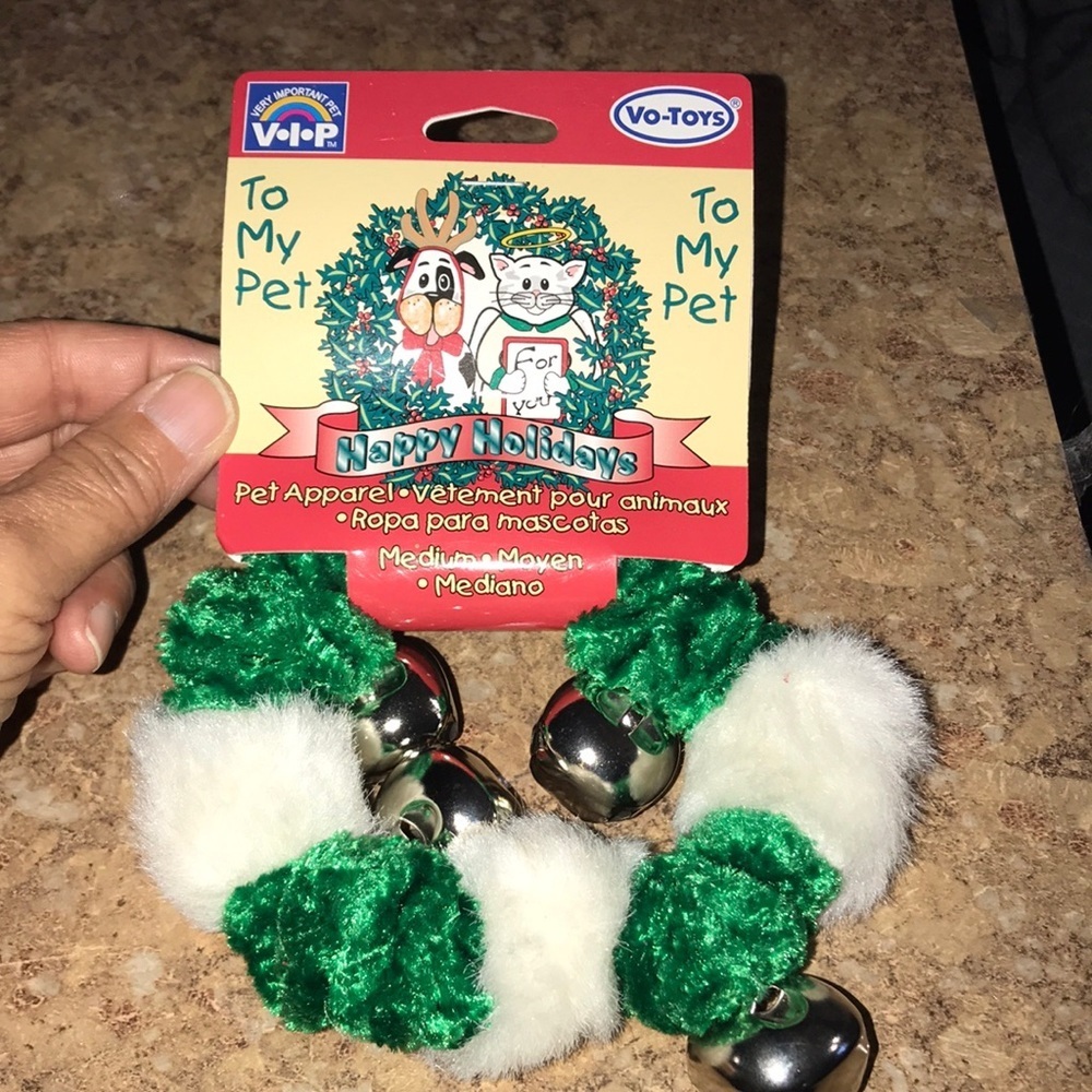 NWT Pet Holiday Collar